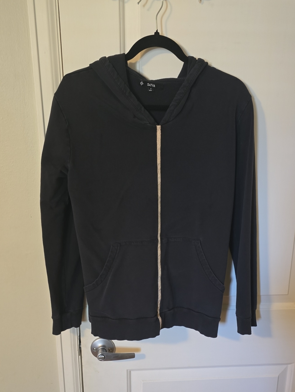 Sövva Black Hooded Zip-Front Utility Jacket